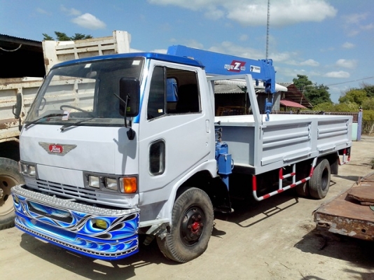 ขายรถบรรทุกหกล้อฮีโน่ KM779 เครื่อง 117 แรงม้าWO4D แน่นมากๆติดเครนทอดาโนท้องวี 2.9 ตัน 5 ปลอก 4 ชักส