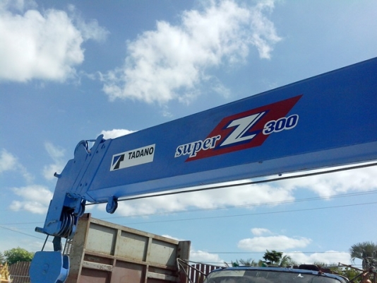 ขายรถบรรทุกหกล้อฮีโน่ KM779 เครื่อง 117 แรงม้าWO4D แน่นมากๆติดเครนทอดาโนท้องวี 2.9 ตัน 5 ปลอก 4 ชักส