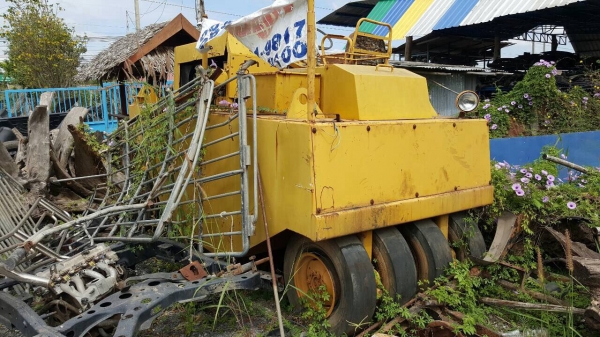 ขายรถบด ล้อยาง 9 ล้อ ขนาดกลาง สภาพพร้อมใช้งาน เอกสารสัญญาซื้อขาย