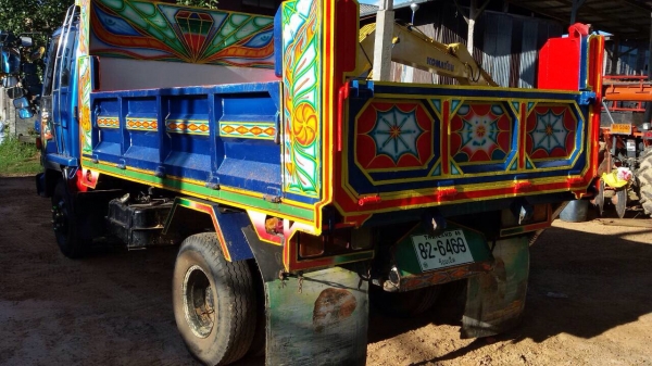 ขายรถดั้มร็อกกิ้ 195 สภาพสวยทะเบียนพร้อมโอน