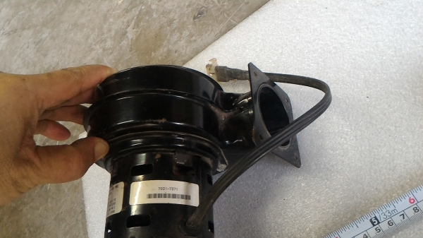 โบเวอร์แบบกรงกระรอก ยี่ห้อ FASCO ของเมริกา รอบการทำงานสูง 3200 รอบต่อนาที(มี 7 ตัว)