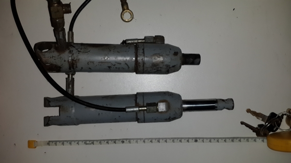 ขายกระบอกไฮดรอลิค ขนาดเล็ก เอาไป DIY กันเลย 2 อัน 780 บาท