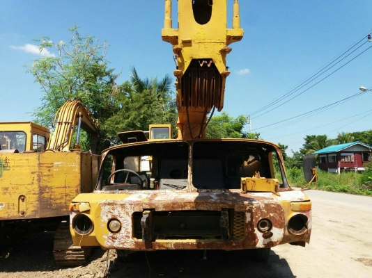 ขายรถเครน TANADO K351 35 ตัน 12 ล้อ ปั๊ม 2 ตอน ขาไขว้ เครื่อง 8 สูบ เอกสารเล่มทะเบียน ราคา 920000