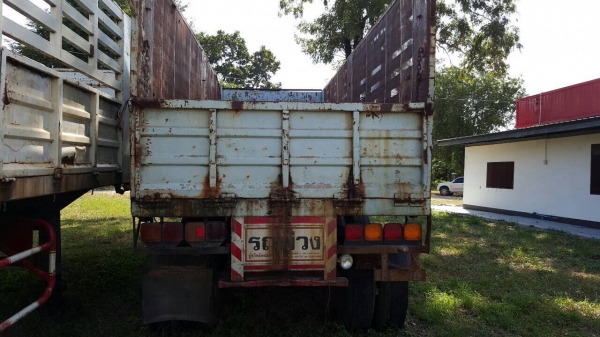 ขายลูกพ่วง 3 คาน ไม่ดั้ม ยาว 6.50 เมตร ทะเบียนพร้อมโอนครับ ขายลูกพ่วง 3 คาน ไม่ดั้ม ยาว 6.50 เมตร ทะเบียนพร้อมโอนครับ