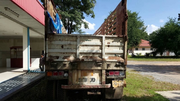 ขายหางเทนเลอร์ไม่ดั้มยาว 10.50 เมตร 3 เพลายัด ลงเล่มแล้ว คอกสูง ทะเบียนพร้อม ราคาต่อรองได้