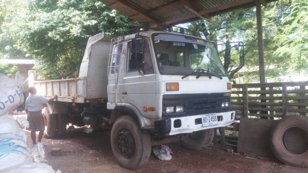 ขาย 6 ล้อดั้ม NISSAN UD เครื่อง PD6 180 แรงม้า คัสซีสวยตลอดเส้น เบรคทิฟฟี่ พาวเวอร์ ทะเบียนพร้อมโอน