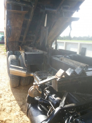 สิบล้อ มิตซู FUSO FN725 TF-220โบว์ 2เพา ปี47ดั้ม Kc สภาพดีสวยกริบเดิมทั้งคัน ทะเบียนพร้อมโอน ราคา 955,000บ ขาย สด-ผ่อน ได้ครับ