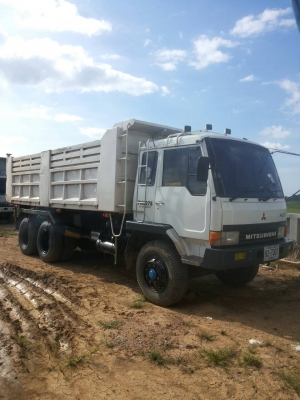 สิบล้อ มิตซู FUSO FN725 TF-220โบว์ 2เพา ปี47ดั้ม Kc สภาพดีสวยกริบเดิมทั้งคัน ทะเบียนพร้อมโอน ราคา 955,000บ ขาย สด-ผ่อน ได้ครับ