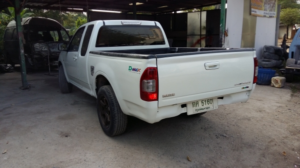 ขายด่วนครับ ISUZU D MAX 2500 SLX HI TEQ   ปี 05 รถสวยครับ พร้อมใช้งาน