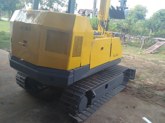 ขายแบ็คโฮ  KOMATSU PC20-3