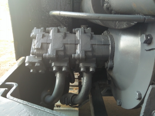 ขายแบ็คโฮ  KOMATSU PC20-3