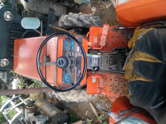 ขายรถไถ HINOMOTO E2304 2 เพลา เครื่องมี 5 จานอย่างเดียว ราคา 100000