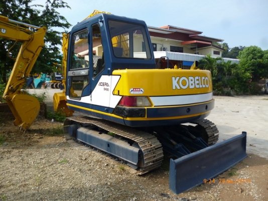 ขายรถขุด  KOBELCO SK60-1 มาคทรี  มีหลายคันเก่านอก