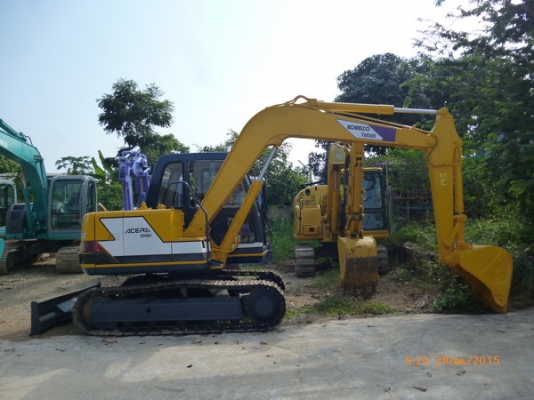 ขายรถขุด  KOBELCO SK60-1 มาคทรี  มีหลายคันเก่านอก