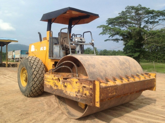 ขายรถบด สตาร์ 2 เพลา 1 เปลือก เอกสารเล่มทะเบียน ราคา 650000