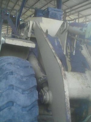 ขายรถตักล้อยาง KOMATSU WA 350-1 เอกสารเล่มทะเบียน ราคา 1100000