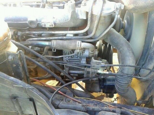 ร๊อคกี้  175  แรง รถสวยสภาพพร้อมใช้งาน เครื่องดีเยี่ยม แอร์   ราคา  610,000  บาท