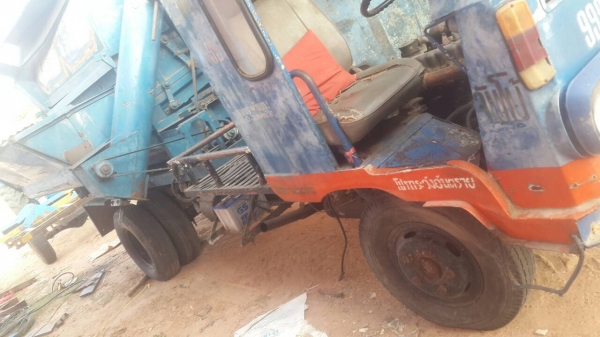 รถนวดข้าวแปดฟุตเกษตรพัฒนารถหกล้อเครื่องหกสูบeh500 รถนวดข้าวแปดฟุตเกษตรพัฒนารถหกล้อเครื่องหกสูบeh500