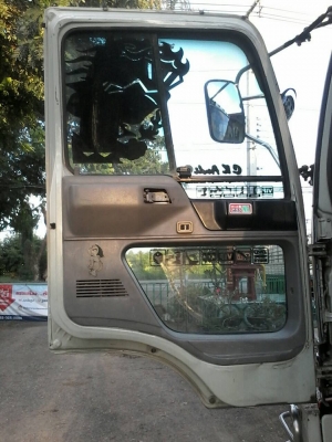 ขาย10ล้อ1เพลา HINO FL3M 240 พื้นเรียบอย่างหนา