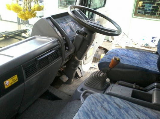 ขาย10ล้อ1เพลา HINO FL3M 240 พื้นเรียบอย่างหนา