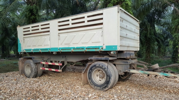 รถอีซุซุ 10 ล้อดั้ม FXZ เปลื่ยนเครื่อง 320 แรงม้า ปี 36.  ( ขายแม่ , ลูก. )     สนใจติดต่อ  081 - 6079515