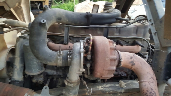 รถอีซุซุ 10 ล้อดั้ม FXZ เปลื่ยนเครื่อง 320 แรงม้า ปี 36.  ( ขายแม่ , ลูก. )     สนใจติดต่อ  081 - 6079515