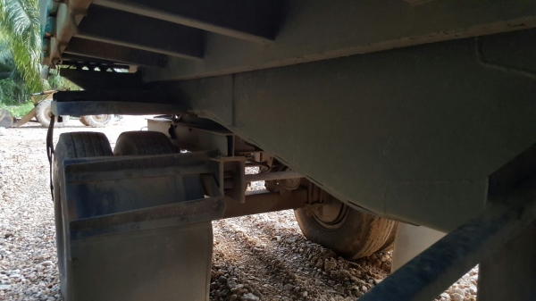 รถอีซุซุ 10 ล้อดั้ม FXZ เปลื่ยนเครื่อง 320 แรงม้า ปี 36.  ( ขายแม่ , ลูก. )     สนใจติดต่อ  081 - 6079515