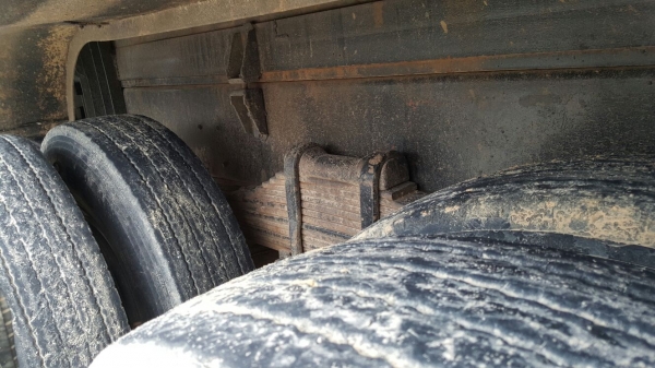 รถอีซุซุ 10 ล้อดั้ม FXZ เปลื่ยนเครื่อง 320 แรงม้า ปี 36.  ( ขายแม่ , ลูก. )     สนใจติดต่อ  081 - 6079515