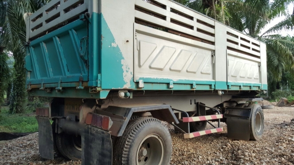 รถอีซุซุ 10 ล้อดั้ม FXZ เปลื่ยนเครื่อง 320 แรงม้า ปี 36.  ( ขายแม่ , ลูก. )     สนใจติดต่อ  081 - 6079515