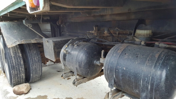 รถอีซุซุ 10 ล้อดั้ม FXZ เปลื่ยนเครื่อง 320 แรงม้า ปี 36.  ( ขายแม่ , ลูก. )     สนใจติดต่อ  081 - 6079515