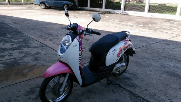 scoopy i นางฟ้ามาเลย พร้อมใช้งาน scoopy i นางฟ้ามาเลย พร้อมใช้งาน