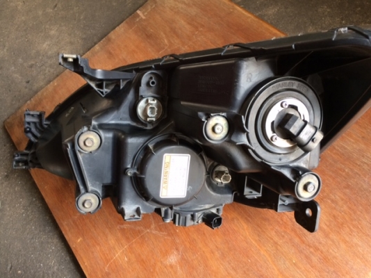 ขายไฟหน้า Accord ปลาวาฬ ไฟซีนอน