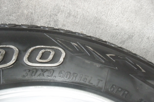 ล้ออะไหล่ ขอบ15 6รู พร้อมยาง สวยๆ 1 ล้อ ราคา 1650 บาท ล้ออะไหล่ ขอบ15 6รู พร้อมยาง สวยๆ 1 ล้อ ราคา 1650 บาท