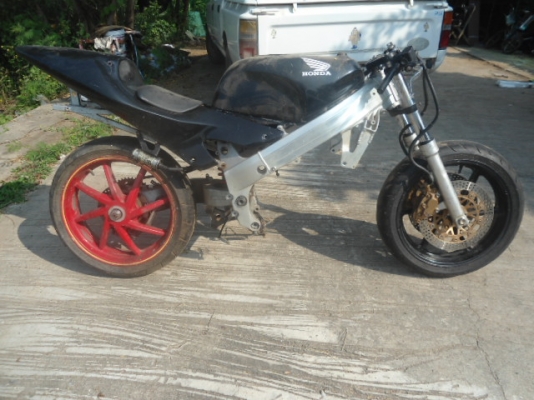 ขายชุดโช้คหน้าnc30ทั้งชุดสวยๆ