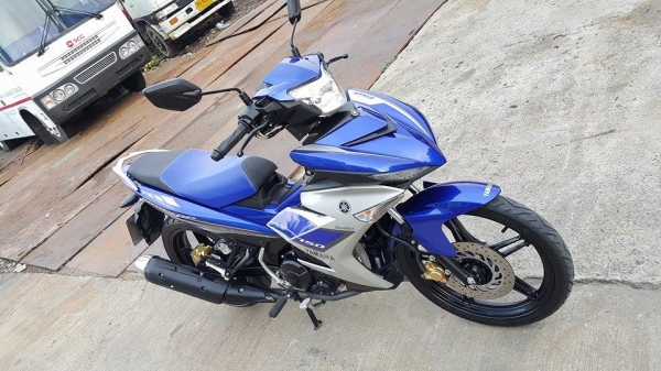 มาใหม่ สภาพมือ1 Exciter 150 2015 วิ่งน้อยสภาพสวย ขายไม่แพง จัดส่งฟรี ต่อรองได้ครับ