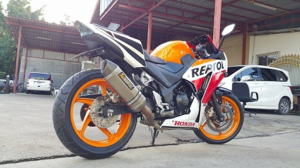 รถบ้านมาใหม่จ้า CBR300 Repsol Edition วิ่งน้อย ขายถูกๆ ต่อรองได้ รถบ้านมาใหม่จ้า CBR300 Repsol Edition วิ่งน้อย ขายถูกๆ ต่อรองได้