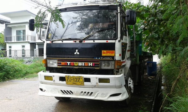 ขายหัวลากพร้อมหางพื้นเรียบฟูโซ่527เครื่องP11C 320แรง