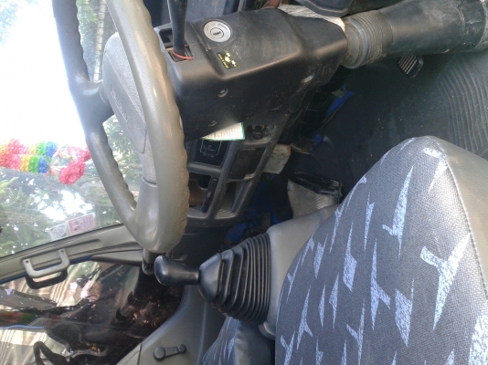 ขายหกล้อ ISUZU NQR 150 แรง ปี 48 แอร์เทอร์โบพวงมาลัยพาเวอร์