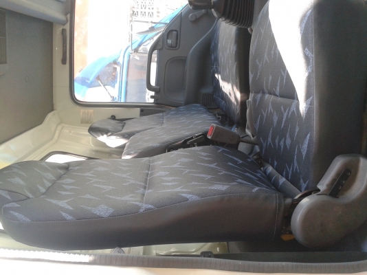 ขายหกล้อ ISUZU NQR 150 แรง ปี 49 แอร์เทอร์โบพวงมาลัยพาเวอร์ ยาว 5.50 เมตร