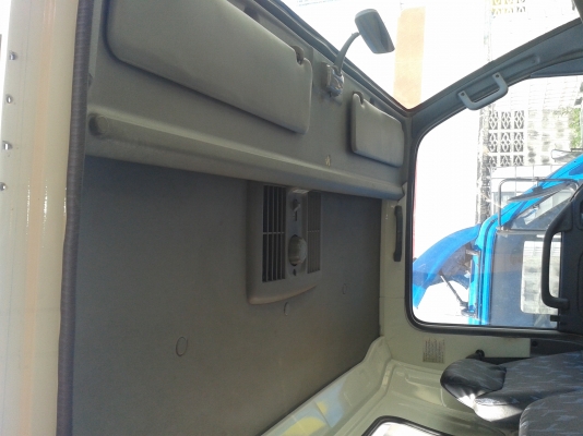 ขายหกล้อ ISUZU NQR 150 แรง ปี 49 แอร์เทอร์โบพวงมาลัยพาเวอร์ ยาว 5.50 เมตร