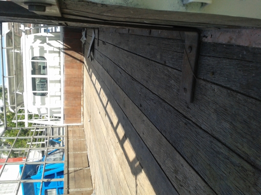 ขายหกล้อ ISUZU NQR 150 แรง ปี 49 แอร์เทอร์โบพวงมาลัยพาเวอร์ ยาว 5.50 เมตร