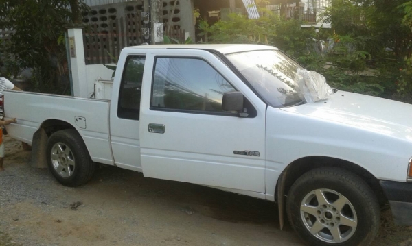 ISUZU รถบ้านใช้เอง