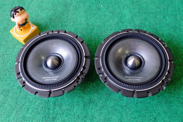 ลำโพง Alpine ตระกูล DDLinear รุ่น DDL-R16S ลำโพงแยกชิ้น 2 ทาง ขนาด 6" กรวยกระดาษ