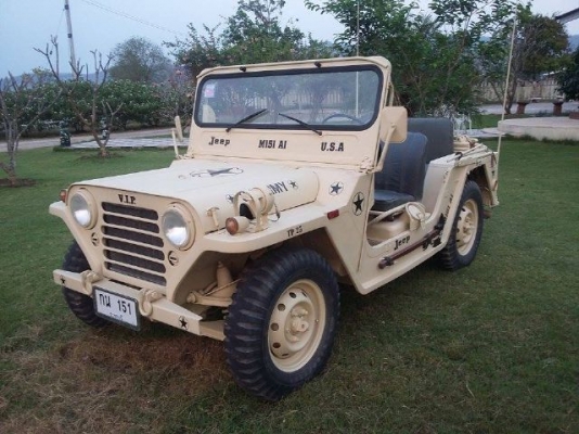 จิ๊ป m151 a1 4x4 ทะเบียนพร้อมโอน ให้เลขทะเบียนสวยตรงกับรุ่นรถด้วยคะ