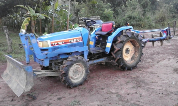 ขายรถไถ iseki tf 327