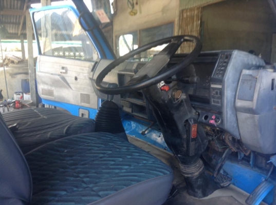 ขายอีซูสวยหรูขับดีมือเดียวป้ายแดง บ้านจริงป้ายเล็กไม่ติดเวลา