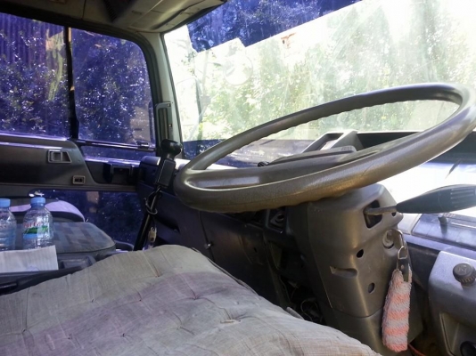 ขายหัวลาก HINO ติดแก๊สNGV 10ถัง สภาพพร้อมใช้งาน เอกสารพร้อมโอน สนใจโทร 090-8588220คุณนะ 093-3258446คุณบิว หรือเข้าดูสินค้าอื่นๆได้ที่ www.truck.in.th/498 หรือเพจFacebook ณรงค์ ซื้อขายรถมือสอง (เว็บไซต์ส่วนตัว) หรือFacebook ตลาดรถมือสอง คุณนะ