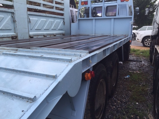 ขายสิบล้อเทรลเลอร์ 195 สองเพลา ปี 38 ขายสิบล้อเทรลเลอร์ 195 สองเพลา ปี 38