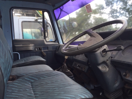 ขายสิบล้อเทรลเลอร์ 195 สองเพลา ปี 38 ขายสิบล้อเทรลเลอร์ 195 สองเพลา ปี 38