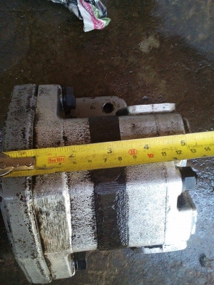 ขายปั้มยกปาก รถเกี่ยวข้าวTOYO-OKI JAPAN แรง สภาพใช้งานได้เลย